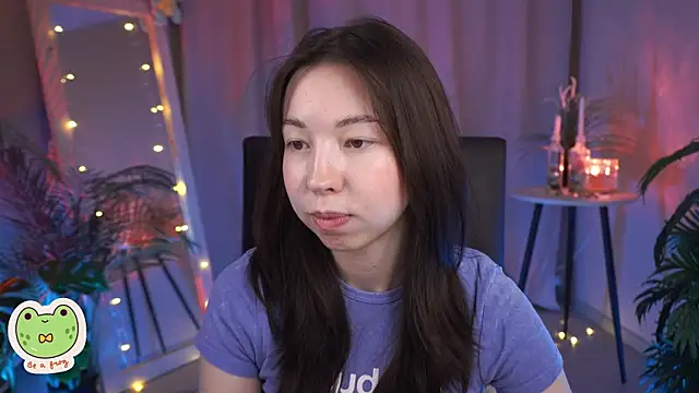Snapshot of Sarah_Son chatting on 02/11/25, 05:47 Sarah Son online show from 02/11/25, 05:47