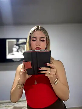 Jules Anderson online show from 10/19/25, 02:12