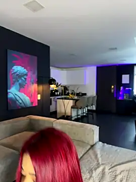 milaivanova online show from 10/04/25, 12:14