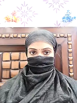 Snapshot of Yours-Bebo chatting on 01/09/25, 05:55 Yours-Bebo online show from 01/09/25, 05:55