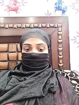 Snapshot of Yours-Bebo chatting on 01/15/25, 02:24 Yours-Bebo online show from 01/15/25, 02:24