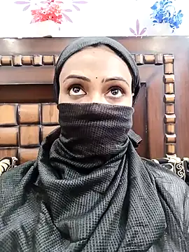 Snapshot of Yours-Bebo chatting on 01/16/25, 06:37 Yours-Bebo online show from 01/16/25, 06:37