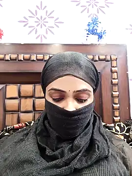 Snapshot of Yours-Bebo chatting on 01/25/25, 09:36 Yours-Bebo online show from 01/25/25, 09:36