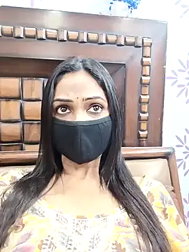 Snapshot of Yours-Bebo chatting on 01/28/25, 04:41 Yours-Bebo online show from 01/28/25, 04:41