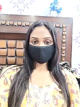 Snapshot of Yours-Bebo chatting on 01/28/25, 07:42 Yours-Bebo online show from 01/28/25, 07:42