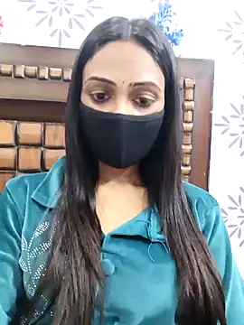 Snapshot of Yours-Bebo chatting on 01/29/25, 04:41 Yours-Bebo online show from 01/29/25, 04:41