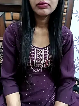 Snapshot of Yours-Bebo chatting on 02/01/25, 04:11 Yours-Bebo online show from 02/01/25, 04:11