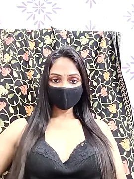 Snapshot of Yours-Bebo chatting on 02/11/25, 07:59 Yours-Bebo online show from 02/11/25, 07:59