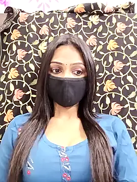 Snapshot of Yours-Bebo chatting on 02/18/25, 06:47 Yours-Bebo online show from 02/18/25, 06:47