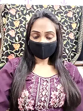 Snapshot of Yours-Bebo chatting on 02/26/25, 04:56 Yours-Bebo online show from 02/26/25, 04:56