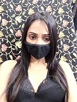 Snapshot of Yours-Bebo chatting on 03/05/25, 12:11 Yours-Bebo online show from 03/05/25, 12:11