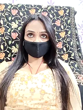 Snapshot of Yours-Bebo chatting on 03/07/25, 06:22 Yours-Bebo online show from 03/07/25, 06:22