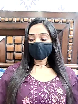 Snapshot of Yours-Bebo chatting on 09/28/25, 06:41 Yours-Bebo online show from 09/28/25, 06:41