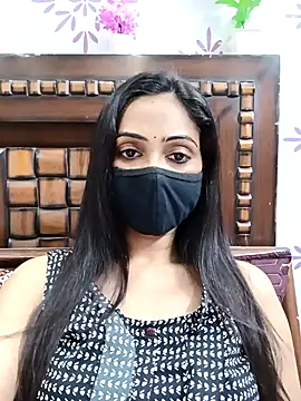 Snapshot of Yours-Bebo chatting on 10/28/25, 05:59 Yours-Bebo online show from 10/28/25, 05:59