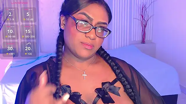 Snapshot of BlakmillerrGilson chatting on 02/18/25, 10:58 BlakmillerrGilson online show from 02/18/25, 10:58