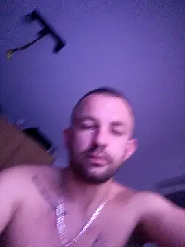 Snapshot of magicSeX4You chatting on 10/14/25, 09:48 magicSeX4You online show from 10/14/25, 09:48