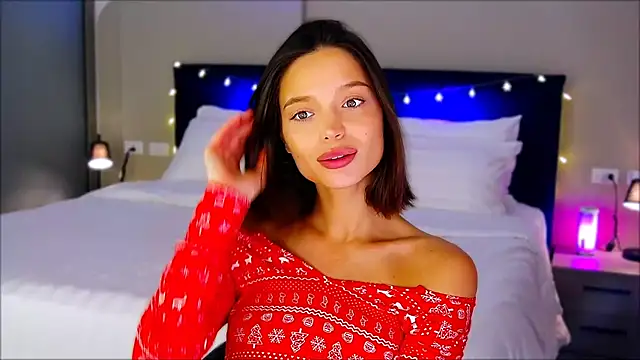 wow Mia online show from 12/12/24, 02:48