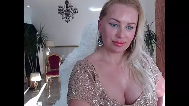 Snapshot of eyesangel22 chatting on 01/11/25, 08:33 eyesangel22 online show from 01/11/25, 08:33