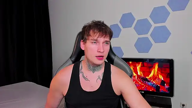 Chris Tyson online show from 10/10/25, 09:25