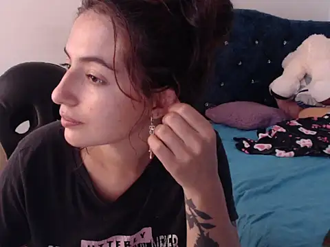 Snapshot of Kate_lorens9 chatting on 01/16/25, 05:12 Kate lorens9 online show from 01/16/25, 05:12
