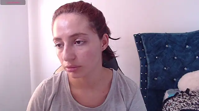 Snapshot of Kate_lorens9 chatting on 02/15/25, 06:12 Kate lorens9 online show from 02/15/25, 06:12
