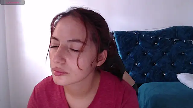 Snapshot of Kate_lorens9 chatting on 03/19/25, 04:45 Kate lorens9 online show from 03/19/25, 04:45