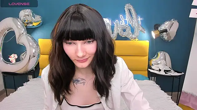 Snapshot of Lili_flowerr chatting on 02/11/25, 02:14 Lili flowerr online show from 02/11/25, 02:14