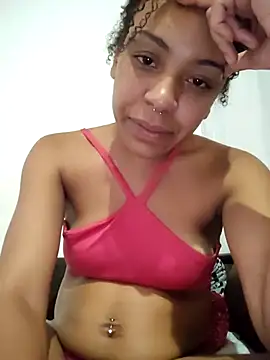 Julia Pretinha online show from 10/07/25, 01:30