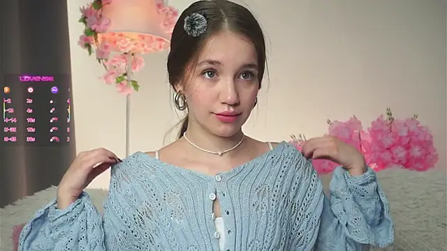 AmiLewis online show from 10/09/25, 01:14