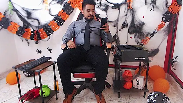 KalethBigDick online show from 10/27/25, 03:32