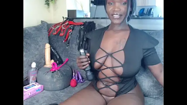 Snapshot of yummy_sweet_caramel chatting on 12/17/24, 09:17 yummy sweet caramel online show from 12/17/24, 09:17