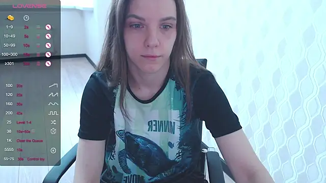 LisaHeart online show from 12/11/24, 06:14