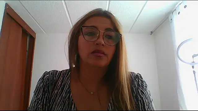 RossanaLionheart online show from 02/03/25, 07:21