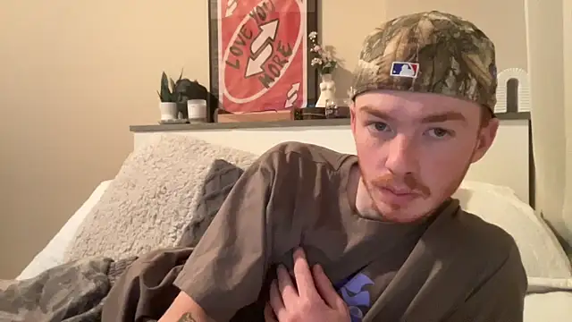 younghungginger online show from 01/21/25, 12:04