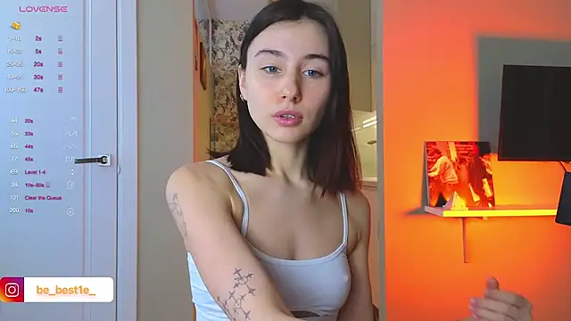 Snapshot of Vostok-6 chatting on 02/19/25, 10:56 Vostok-6 online show from 02/19/25, 10:56