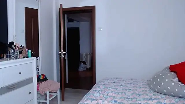 Snapshot of LadyyEvolet chatting on 11/17/25, 05:46 LadyyEvolet online show from 11/17/25, 05:46