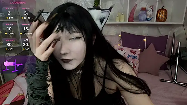 MeowkaKitty online show from 11/01/25, 01:29