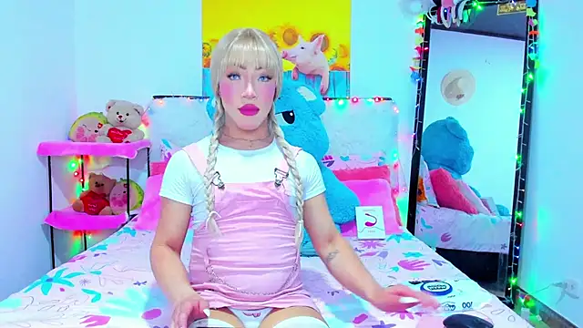 Candy Candy   online show from 10/24/25, 09:33