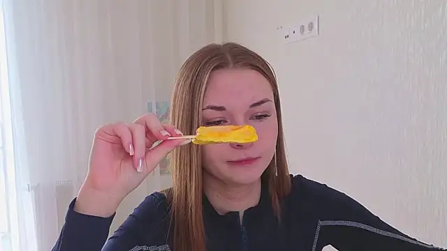 CharryClim online show from 10/20/25, 04:13