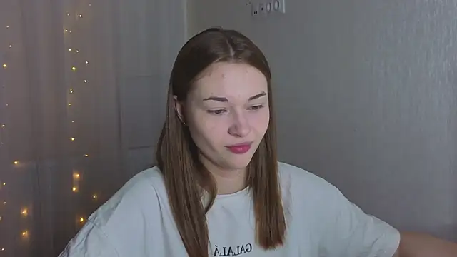 CharryClim online show from 11/23/25, 04:34