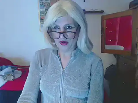 LorenJade online show from 12/15/24, 12:29