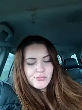 Snapshot of Curvy_Lucy chatting on 12/29/24, 02:42 Curvy Lucy online show from 12/29/24, 02:42