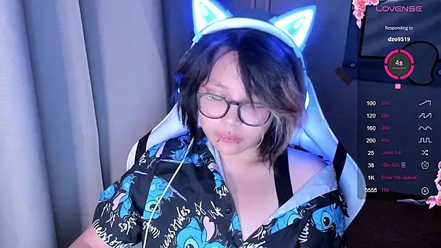 maydaykimmy online show from 10/09/25, 09:24