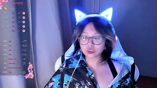 maydaykimmy online show from 10/27/25, 10:14