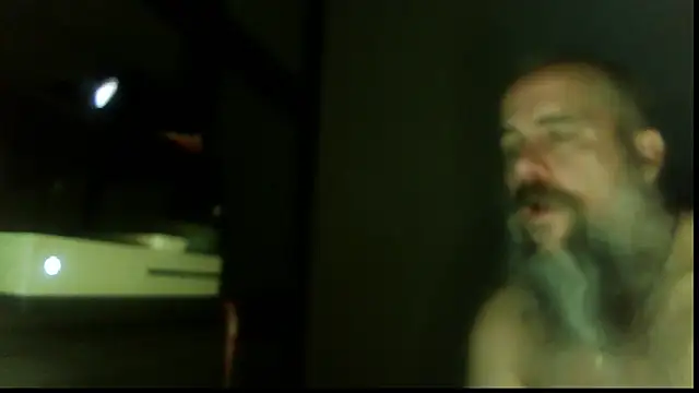 Snapshot of SexWorkerX chatting on 10/25/25, 05:26 SexWorkerX online show from 10/25/25, 05:26