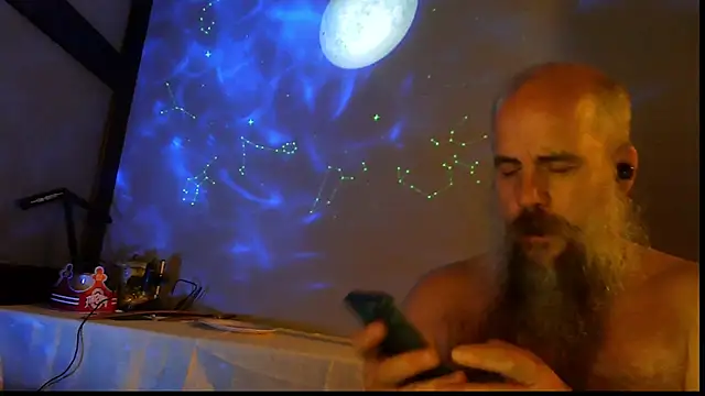 Snapshot of SexWorkerX chatting on 11/05/25, 11:05 SexWorkerX online show from 11/05/25, 11:05