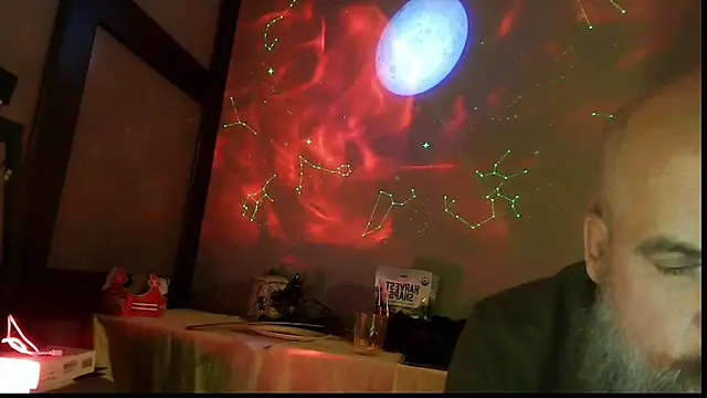 Snapshot of SexWorkerX chatting on 11/11/25, 05:40 SexWorkerX online show from 11/11/25, 05:40