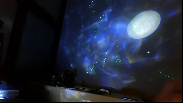 Snapshot of SexWorkerX chatting on 11/16/25, 04:29 SexWorkerX online show from 11/16/25, 04:29