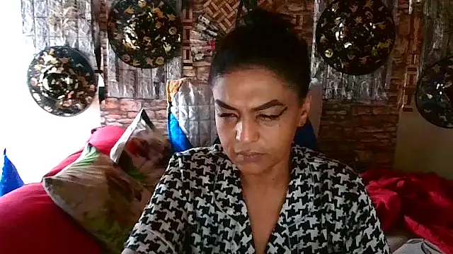 Snapshot of Indian_Blaze00 chatting on 10/19/25, 08:37 Indian Blaze00 online show from 10/19/25, 08:37