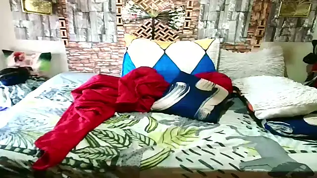 Snapshot of Indian_Blaze00 chatting on 11/06/25, 05:52 Indian Blaze00 online show from 11/06/25, 05:52